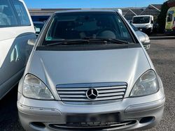 Silber Gebraucht 2002 Mercedes A170 Kleinwagen | 1.500 € (Fairer Preis)