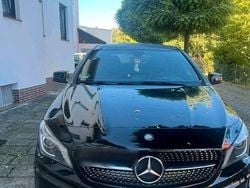 Schwarz Gebraucht 2014 Mercedes CLA220 Limousine | 14.500 € (Fairer Preis)