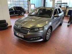 Graphitegrau metallic (metallic) Gebraucht 2022 Skoda Superb Ambition Limousine | 26.900 € (Fairer Preis)