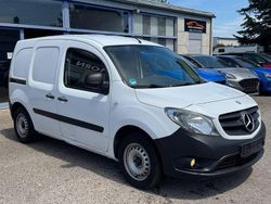 Weiß Gebraucht 2016 Mercedes Citan 109 Van / Kleinbus | 4.490 € (Guter Preis)
