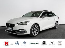 Weiß Gebraucht 2021 Seat Leon FR Limousine | 19.688 € (Etwas zu teuer)
