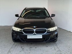 Schwarz Gebraucht 2024 BMW 318 Efficient Dynamics Kombi | 33.389 € (Fairer Preis)