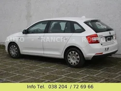 Weiß Gebraucht 2014 Skoda Rapid Elegance Limousine | 4.000 € (Fairer Preis)