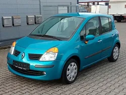 Blau Gebraucht 2005 Renault Modus Dynamique Van / Kleinbus | 3.490 € (Teuer)