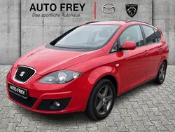 Rot Gebraucht 2014 Seat Altea XL Van / Kleinbus | 4.890 € (Etwas zu teuer)