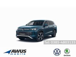 Blau Neu 2025 VW Tayron Elegance SUV | 65.785 € (Teuer)