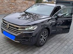 Schwarz Gebraucht 2019 VW Touareg R-line SUV | 47.000 € (Teuer)