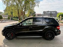 Schwarz Gebraucht 2011 Mercedes ML500 SUV | 22.500 € (Superpreis)