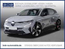 Rafalegrau (grau) Gebraucht 2022 Renault Mégane Limousine | 25.470 € (Guter Preis)