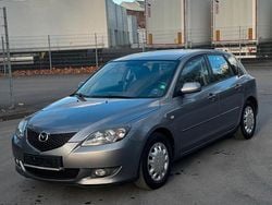 Grau Gebraucht 2005 Mazda 3 Limousine | 2.490 € (Fairer Preis)