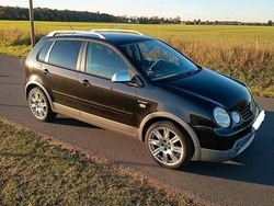 Schwarz Gebraucht 2005 VW Polo Cross Kleinwagen | 4.550 € (Etwas zu teuer)