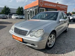 Silber Gebraucht 2003 Mercedes C180 Limousine | 3.750 € (Etwas zu teuer)