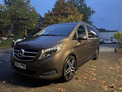 Braun Gebraucht 2018 Mercedes V250 Avantgarde Van / Kleinbus | 36.990 € (Guter Preis)