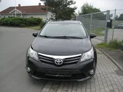 Schwarz Gebraucht 2012 Toyota Avensis Life Kombi | 5.690 € (Fairer Preis)