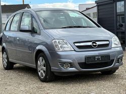 Silber Gebraucht 2006 Opel Meriva Cosmo Van / Kleinbus | 3.490 € (Fairer Preis)