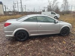 Silber Gebraucht 2007 Opel Astra Cabriolet Cabrio | 2.300 € (Fairer Preis)