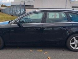 Schwarz Gebraucht 2012 Audi A4 Ambiente Kombi | 7.999 € (Guter Preis)