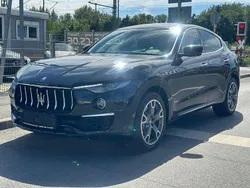Schwarz (metallic) Gebraucht 2019 Maserati Levante GranLusso SUV | 34.900 € (Fairer Preis)