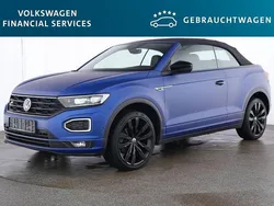 Ravennablau matt/schwarz Gebraucht 2021 VW T-Roc Cabriolet R-line Edition Cabrio | 29.089 € (Etwas zu teuer)