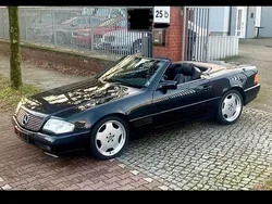 Schwarz Gebraucht 1990 Mercedes SL300 Cabrio | 15.990 €