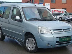 Grau Gebraucht 2005 Citroën Berlingo Van / Kleinbus | 3.990 € (Fairer Preis)