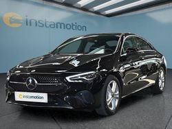 Schwarz Gebraucht 2024 Mercedes CLA180 Limousine | 33.199 € (Fairer Preis)
