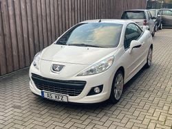 Weiß Gebraucht 2013 Peugeot 207 CC Allure Cabrio | 6.790 € (Etwas zu teuer)