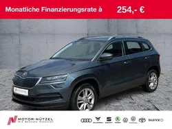 Grau Gebraucht 2021 Skoda Karoq Style SUV | 22.930 € (Guter Preis)