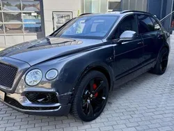 Grau Gebraucht 2018 Bentley Bentayga SUV | 99.990 € (Teuer)