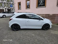 Weiß Gebraucht 2008 Opel Corsa Edition Kleinwagen | 1.700 € (Fairer Preis)