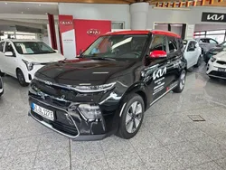Schwarz Gebraucht 2023 Kia Soul EV Inspiration SUV | 28.990 € (Guter Preis)