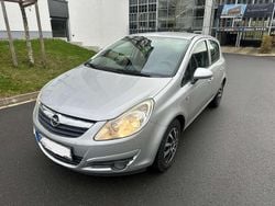 Silber Gebraucht 2010 Opel Corsa Color Edition Limousine | 2.500 € (Guter Preis)