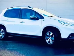 Weiß Gebraucht 2015 Peugeot 2008 Style SUV | 6.200 € (Fairer Preis)