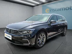 Schwarz Gebraucht 2023 VW Passat GTE Kombi | 32.049 € (Fairer Preis)