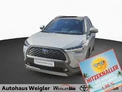 Grau Neu 2025 Toyota Corolla Cross SUV | 41.490 € (Teuer)
