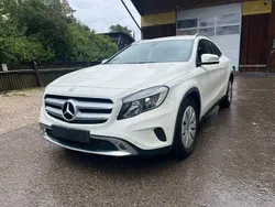 Weiß Gebraucht 2015 Mercedes GLA220 SUV | 14.590 € (Superpreis)