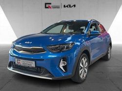 Blau Gebraucht 2024 Kia Stonic Vision SUV | 20.990 € (Fairer Preis)
