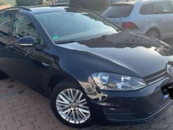 Schwarz Gebraucht 2015 VW Golf VII Cup Kombi | 8.500 € (Guter Preis)