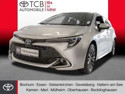 Silber Neu 2024 Toyota Corolla Team Limousine | 34.489 €