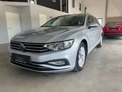 Silber Gebraucht 2023 VW Passat Business Kombi | 23.450 € (Superpreis)