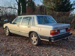 Silber Gebraucht 1983 Volvo 760 Limousine | 19.900 €