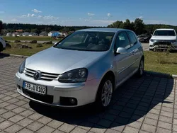 Grau Gebraucht 2008 VW Golf V Limousine | 1.999 € (Guter Preis)