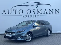 Grau Gebraucht 2024 Kia Ceed | 23.950 € (Superpreis)