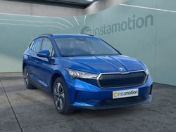 Blau Gebraucht 2023 Skoda Enyaq iV Loft SUV | 32.050 € (Etwas zu teuer)