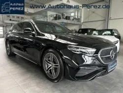 Schwarz Gebraucht 2023 Mercedes E300 Advanced Plus Kombi | 60.700 € (Teuer)