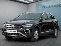 Schwarz Gebraucht 2022 VW T-Roc SUV | 25.299 € (Guter Preis)