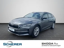Graphitegrau metallic Gebraucht 2024 Skoda Octavia Selection Kombi | 26.880 € (Superpreis)