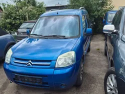 Blau Gebraucht 2007 Citroën Berlingo Exclusive Van / Kleinbus | 1.999 € (Guter Preis)