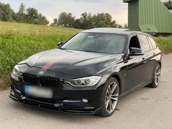 Schwarz Gebraucht 2012 BMW 318 Sport Line Kombi | 8.999 € (Teuer)