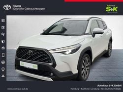 Platinum white pearl mc. (weiß) Neu 2025 Toyota Corolla Cross Team SUV | 33.480 € (Fairer Preis)